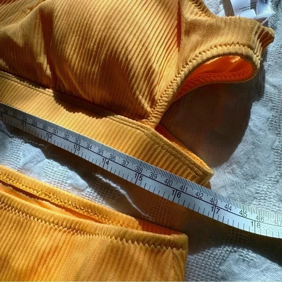 CUPSHE ribbed  cutout bikini set - Picture 11 of 12